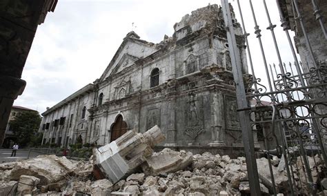 philippines earthquake 2013